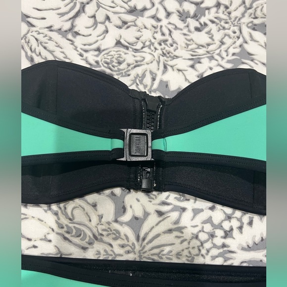 Triangl XL green Bikini with bag - Picture 4 of 9